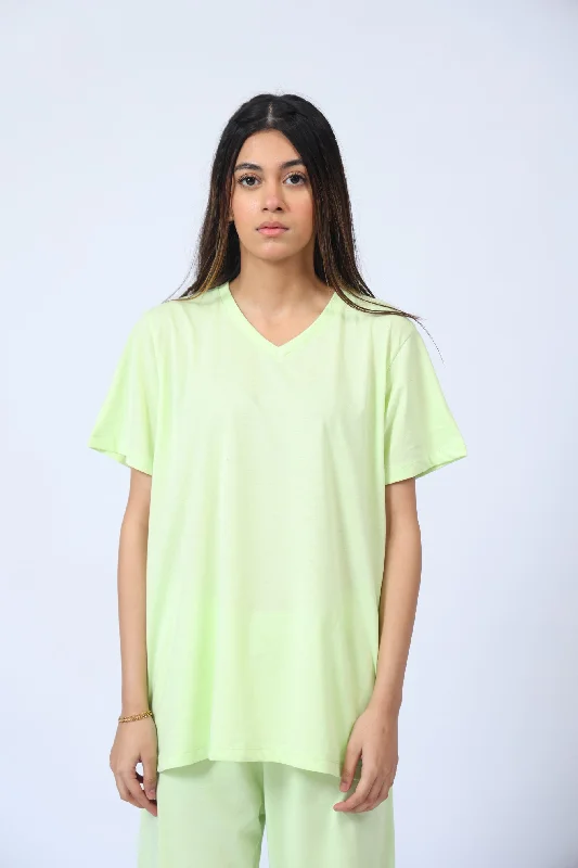 OVERSIZED V-NECK TEE