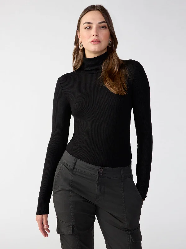 Essential Turtleneck Top Black