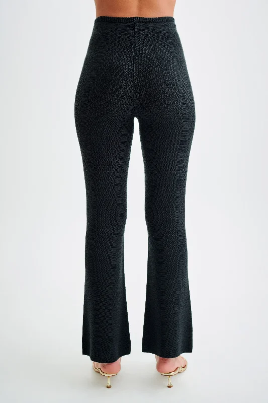 Ridley Straight Leg Knit Pant - Black