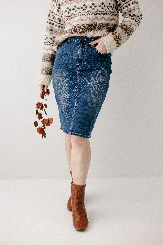 'Scout' Knit Denim Skirt in Dark Wash