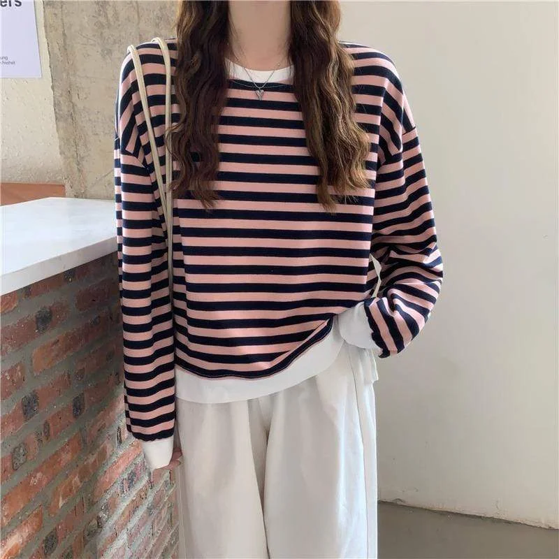 Women's Kawaii Irregular Stripe T-shirt