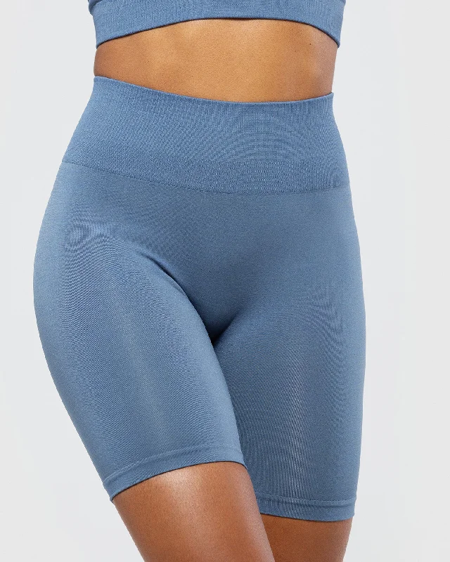 Define Scrunch Seamless Cycling Shorts | Smoke Blue